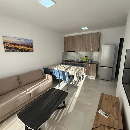 Banesa Me Qera Apartman *
