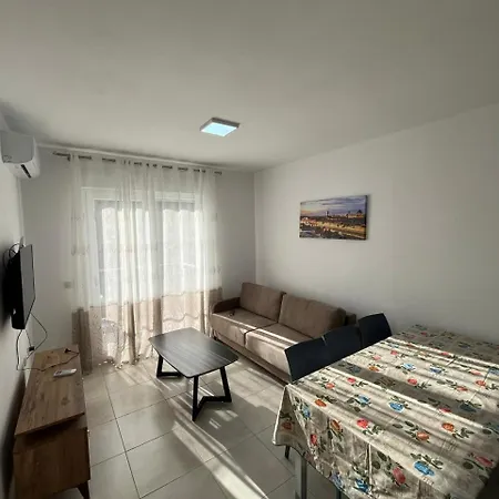 Apartman Banesa Me Qera Margjonaj